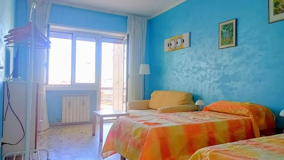 Apartment A Casa Di Ugo - Colors And Space At Pigneto, Rome