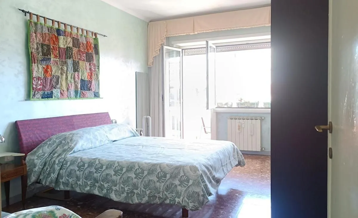 A Casa Di Ugo - Colors And Space At Pigneto, Rome Apartment